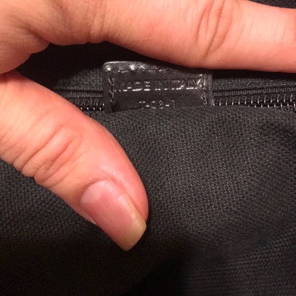 Burberry bag 100% Authentic - Picture 4 of 8